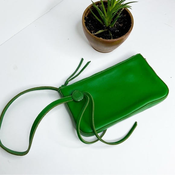Vintage GAP Kelly Green Soft Supple Leather Wristlet 90s Y2K Clutch Bag - Picture 6 of 8